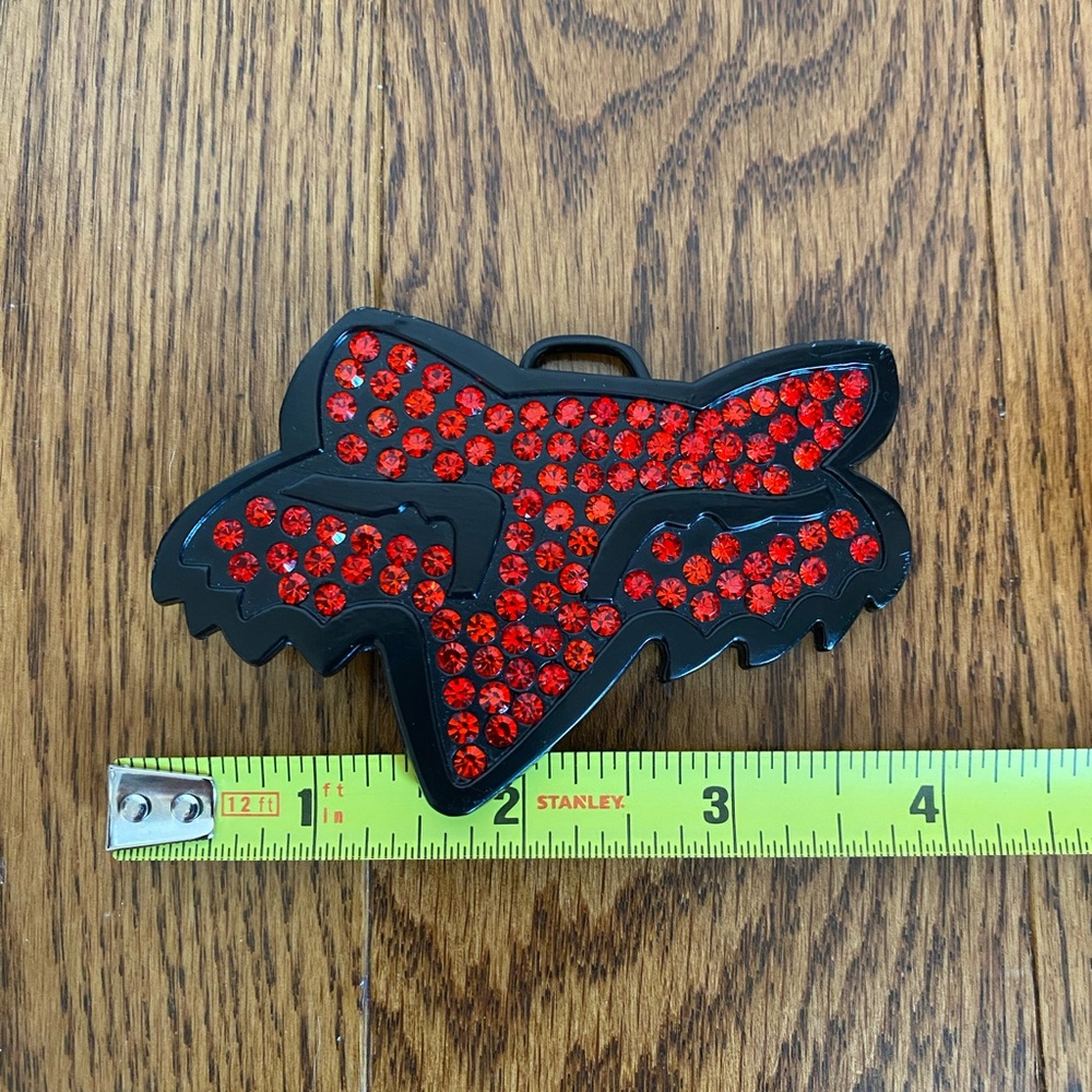 Fox Racing Metal Red Rhinestone Men’s Women Unisex Belt Buckle new never worn